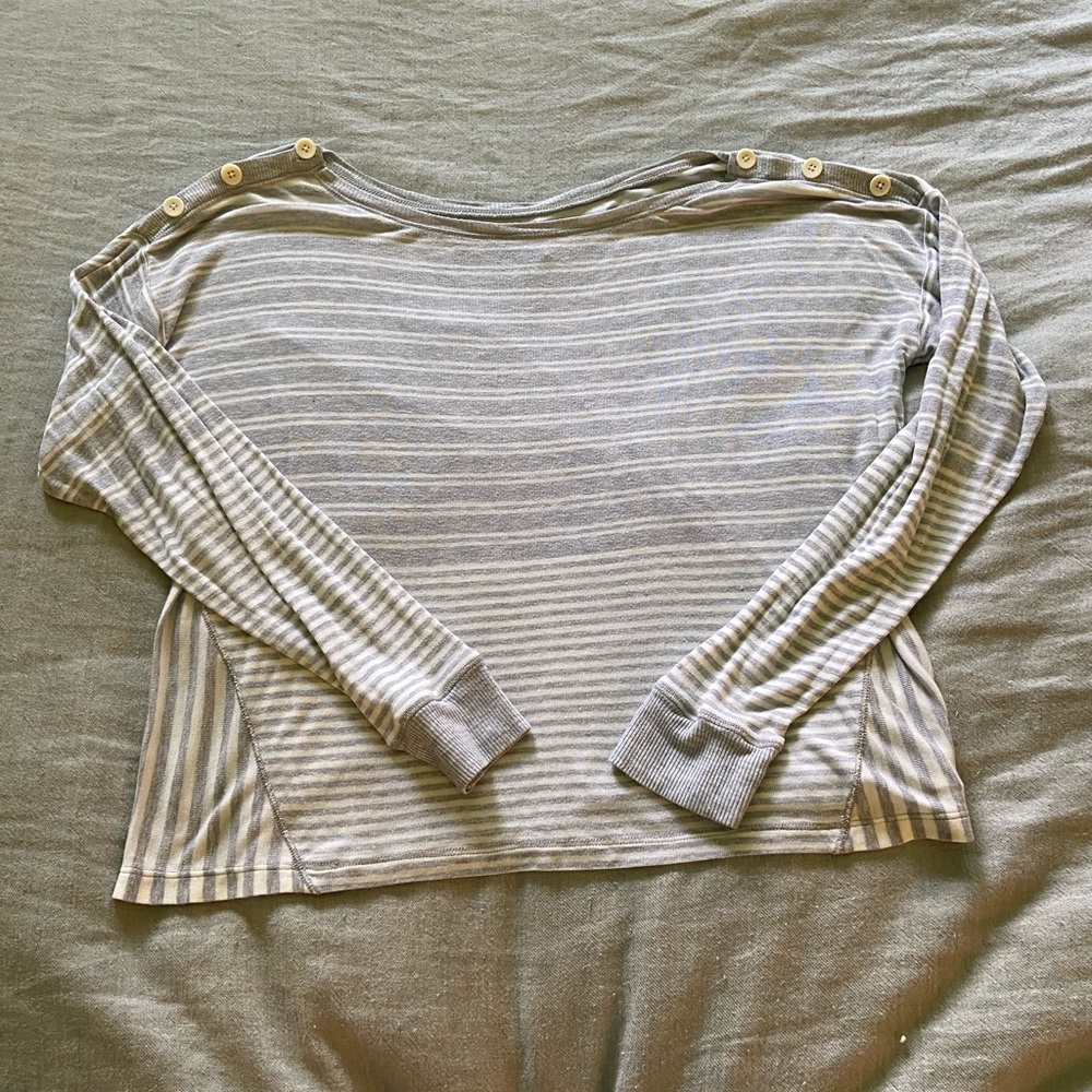 Juicy Couture gray long sleeve shirt!